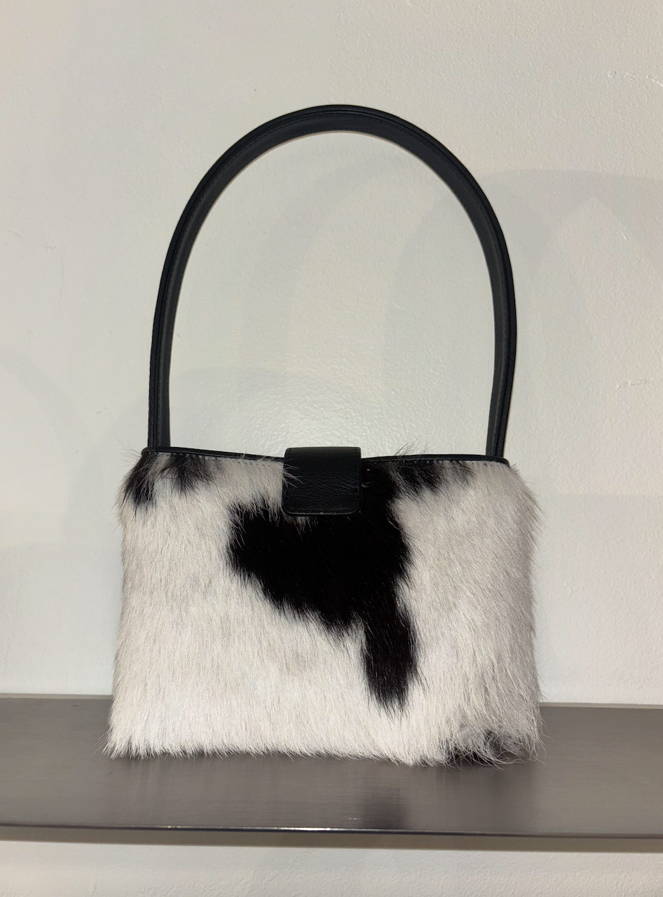 La Peque Shoulder Bag