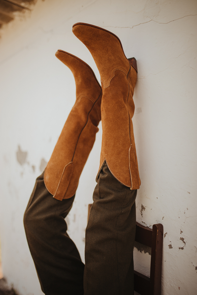 Ethical and sustainable De Maria Barbara cowboy boot suede cajeta brown 